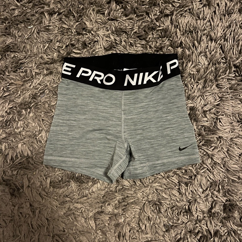 grey nike pros